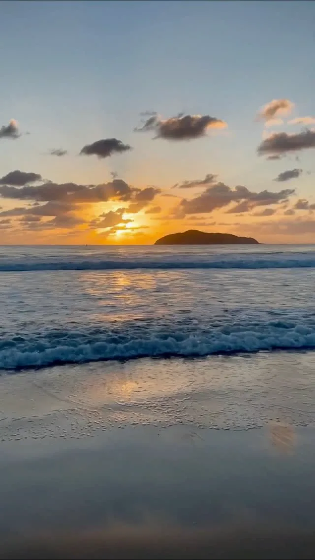 O mar da Praia da Vieira ao fim da tarde